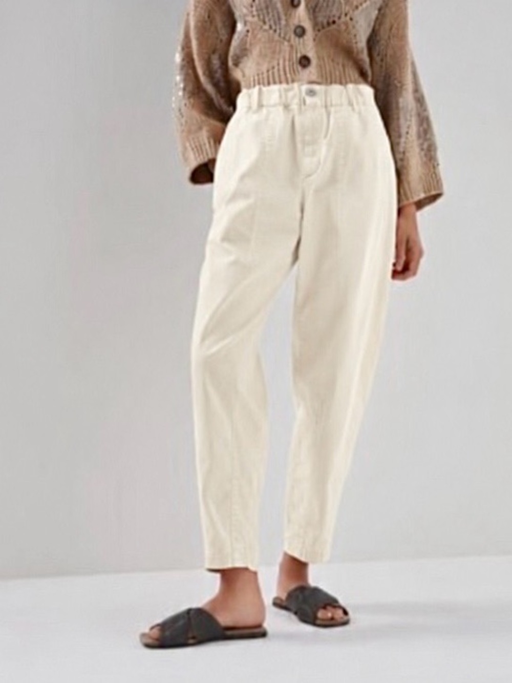 NEW Brunello Cucinelli cream barrel leg jeans